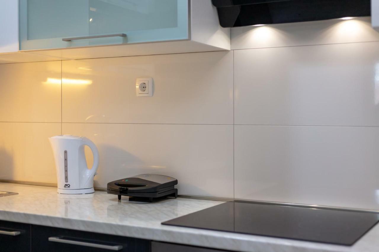 Villa Apartments Kordic Kaštela Eksteriør bilde